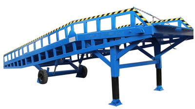 移動(dòng)式登車(chē)橋 移動(dòng)式登車(chē)橋