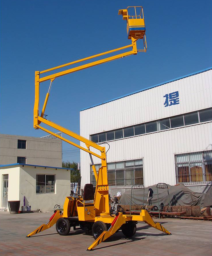 14米拖車折臂式升降平臺 14米拖車折臂式升降平臺